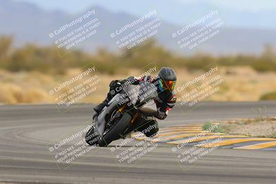 media/Jan-15-2023-SoCal Trackdays (Sun) [[c1237a034a]]/Turn 15 (1pm)/